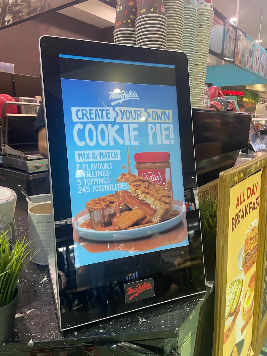Menu, Mrs. Fields Bakery Cafe