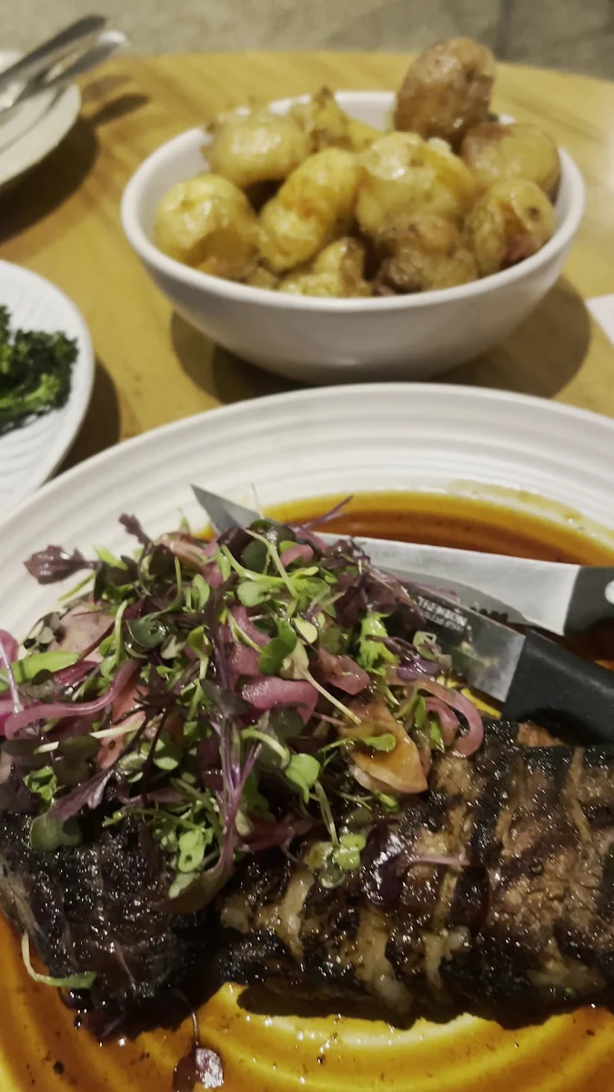 Food & drink, Inglewood Inn