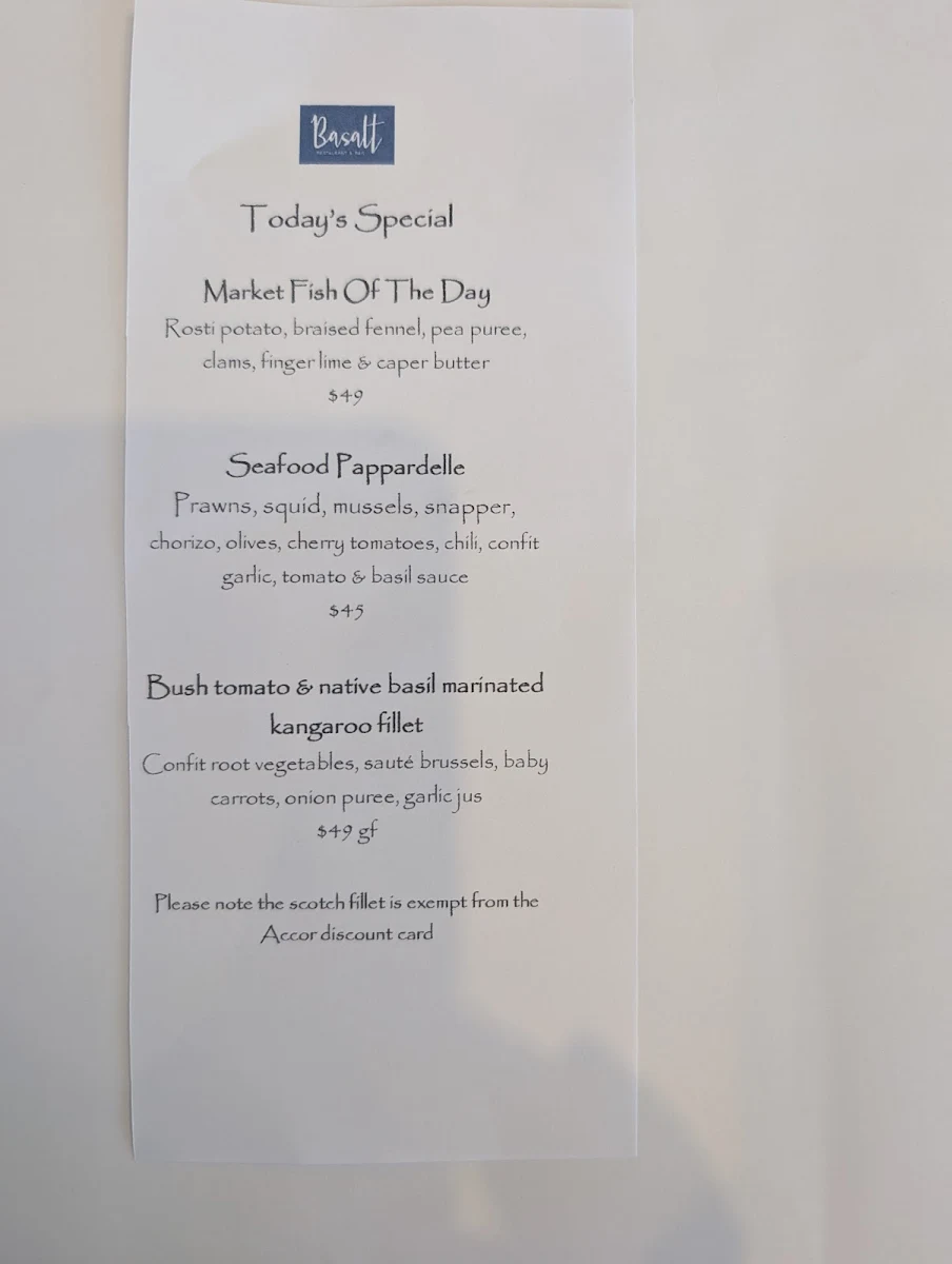Menu, Basalt by the Sea