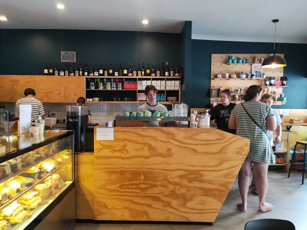 Vibe, Verdure Bistro