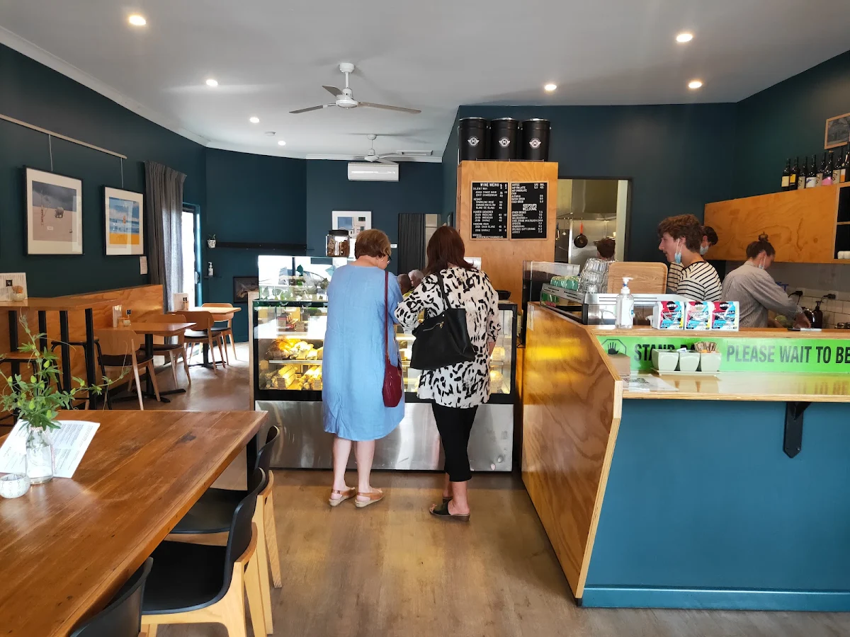 Vibe, Verdure Bistro