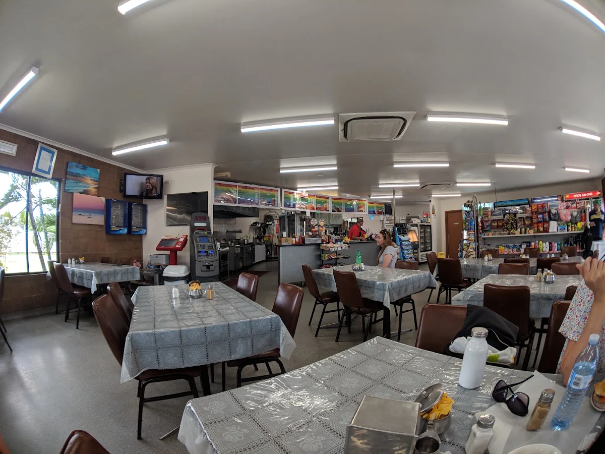 Vibe, Country Diner (Starburst Diner)