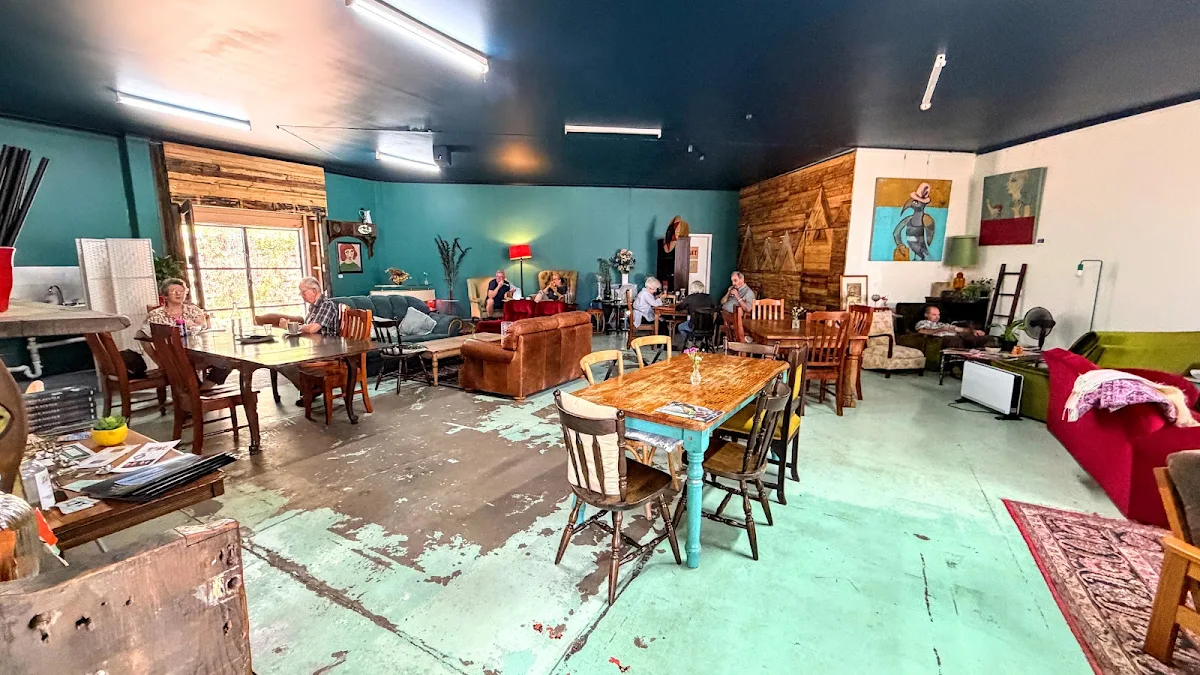 Vibe, Little Village Co.