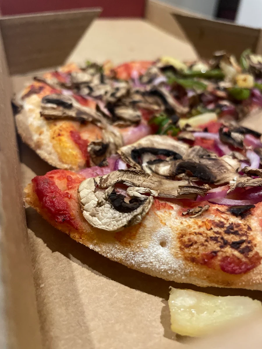 Food & drink, Pizza Nest