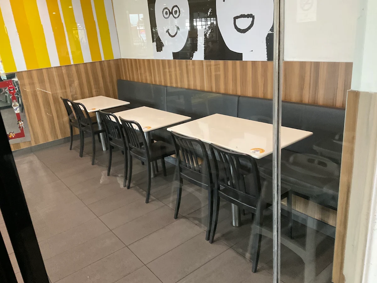 Vibe, McDonald's Rowville