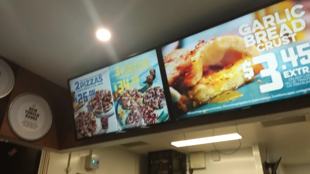Menu, Domino's Pizza Gaythorne