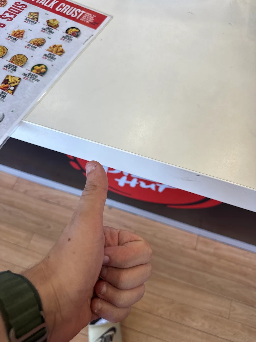 Menu, Pizza Hut Carrum Downs