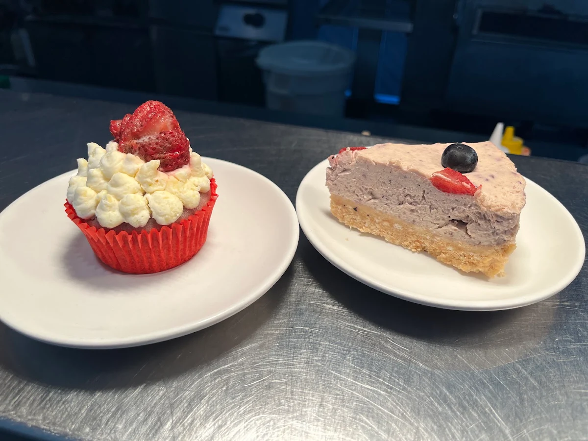 Food & drink, Q Cafe & Bar