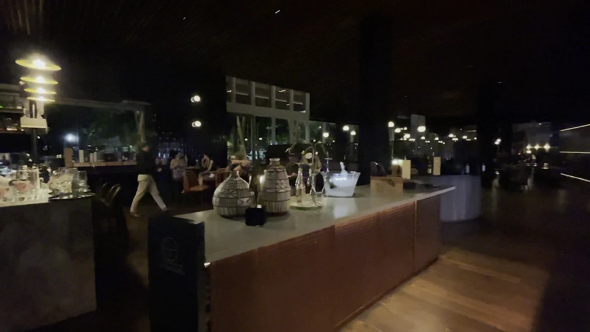 Vibe, CC's Bar & Grill by Crystalbrook