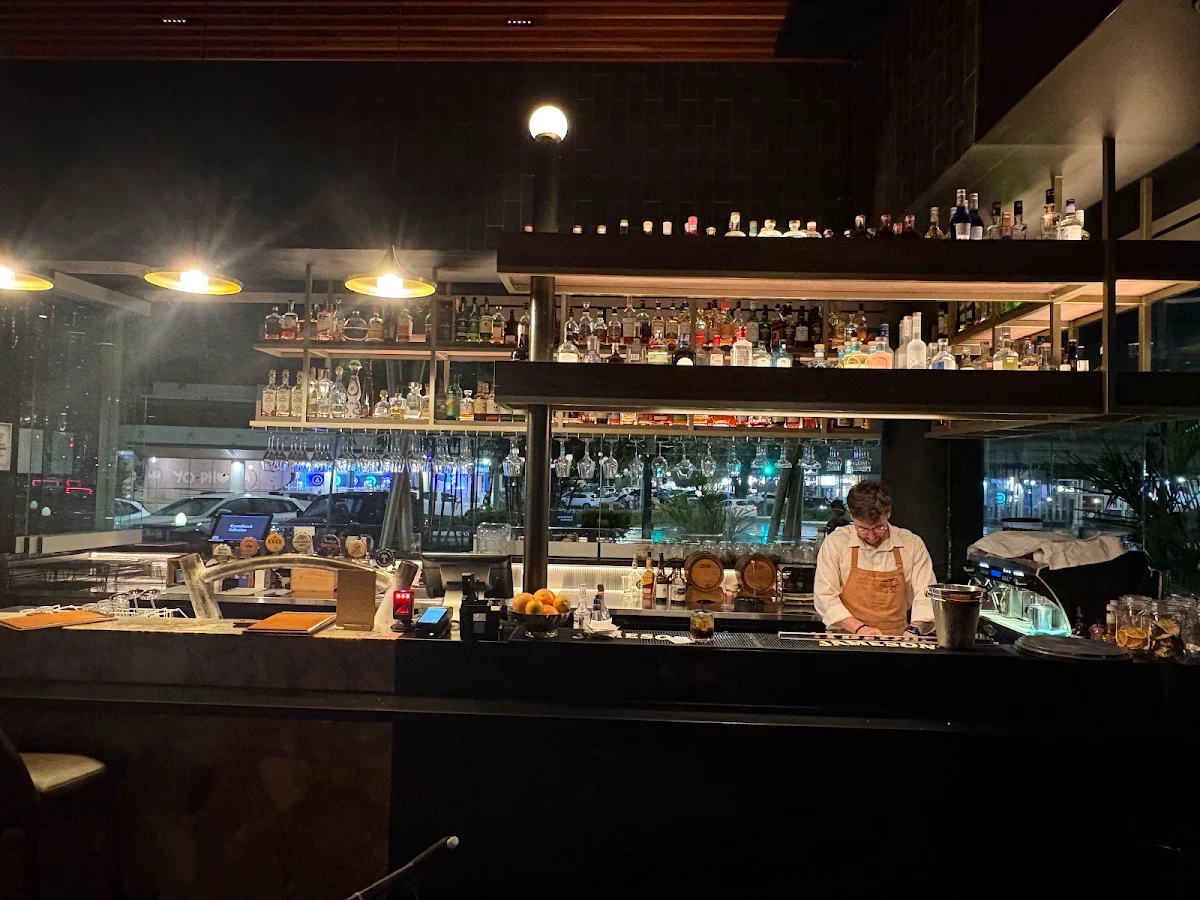 Vibe, CC's Bar & Grill by Crystalbrook