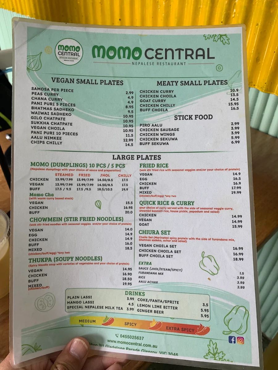 Menu, Momo Central Glenroy