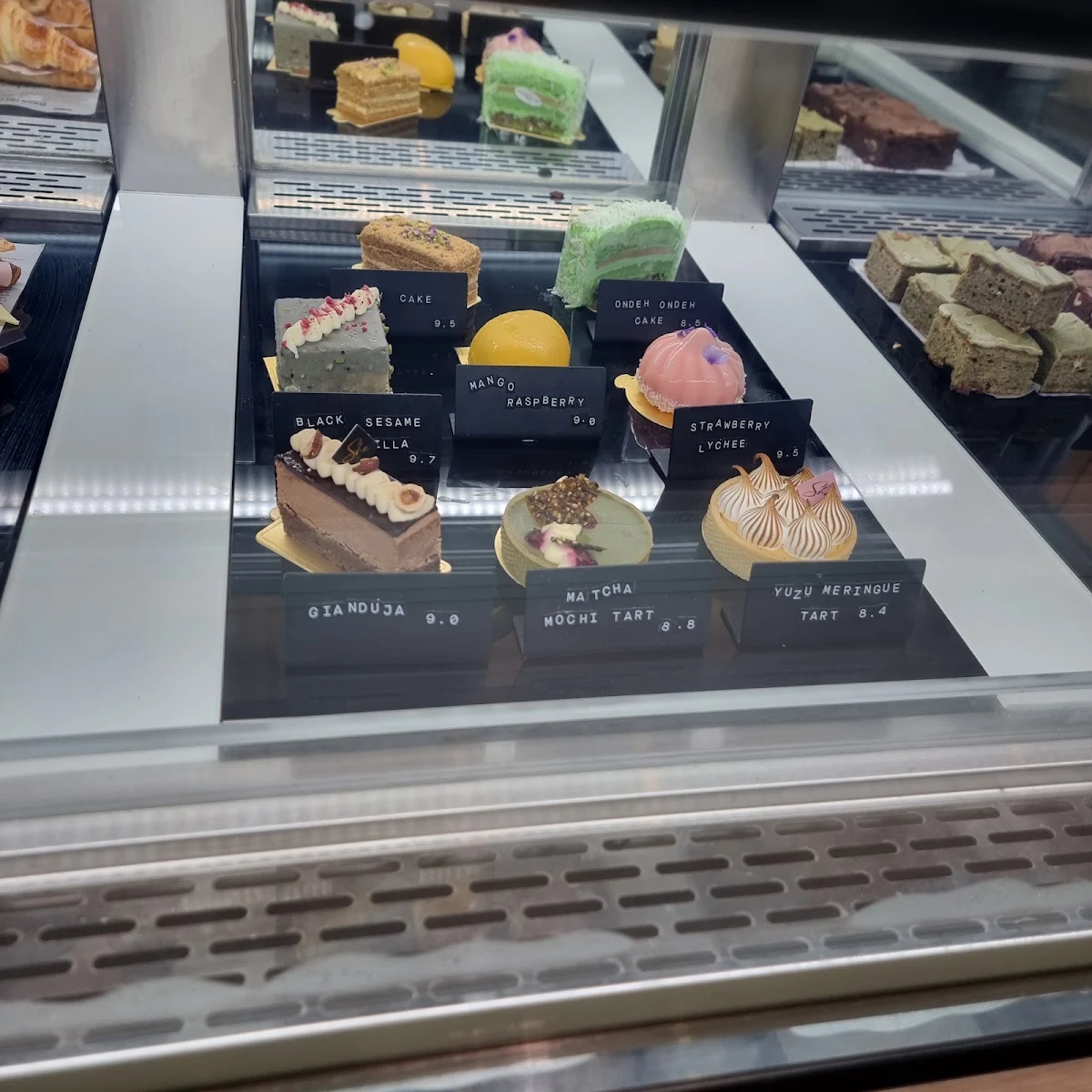 Vibe, Sha Patisserie
