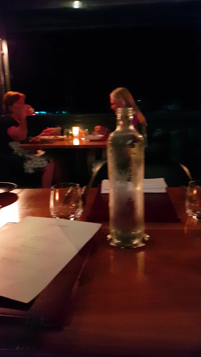 Vibe, Romano's Italian Restaurant
