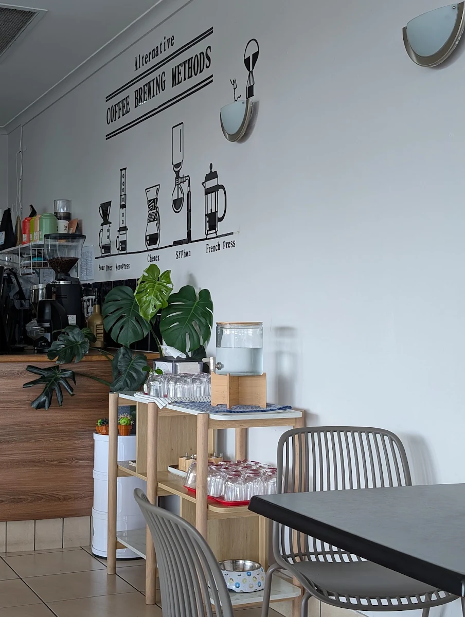 Vibe, The Kozy Corner cafe Hervey Bay