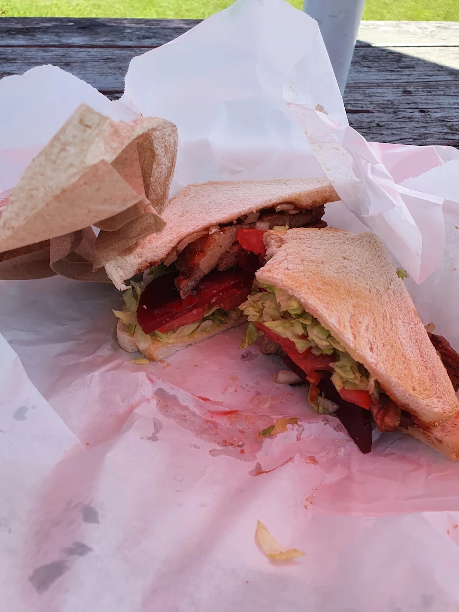 Food & drink, Lakes Beach Cafe