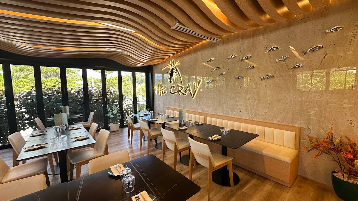 Vibe, The Cray Seafood and Grill Mandurah