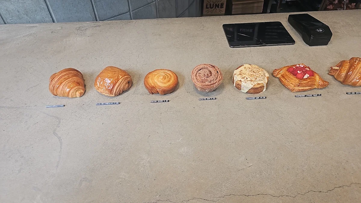 Menu, Lune Croissanterie South Brisbane