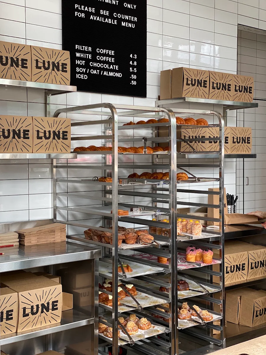 Vibe, Lune Croissanterie South Brisbane
