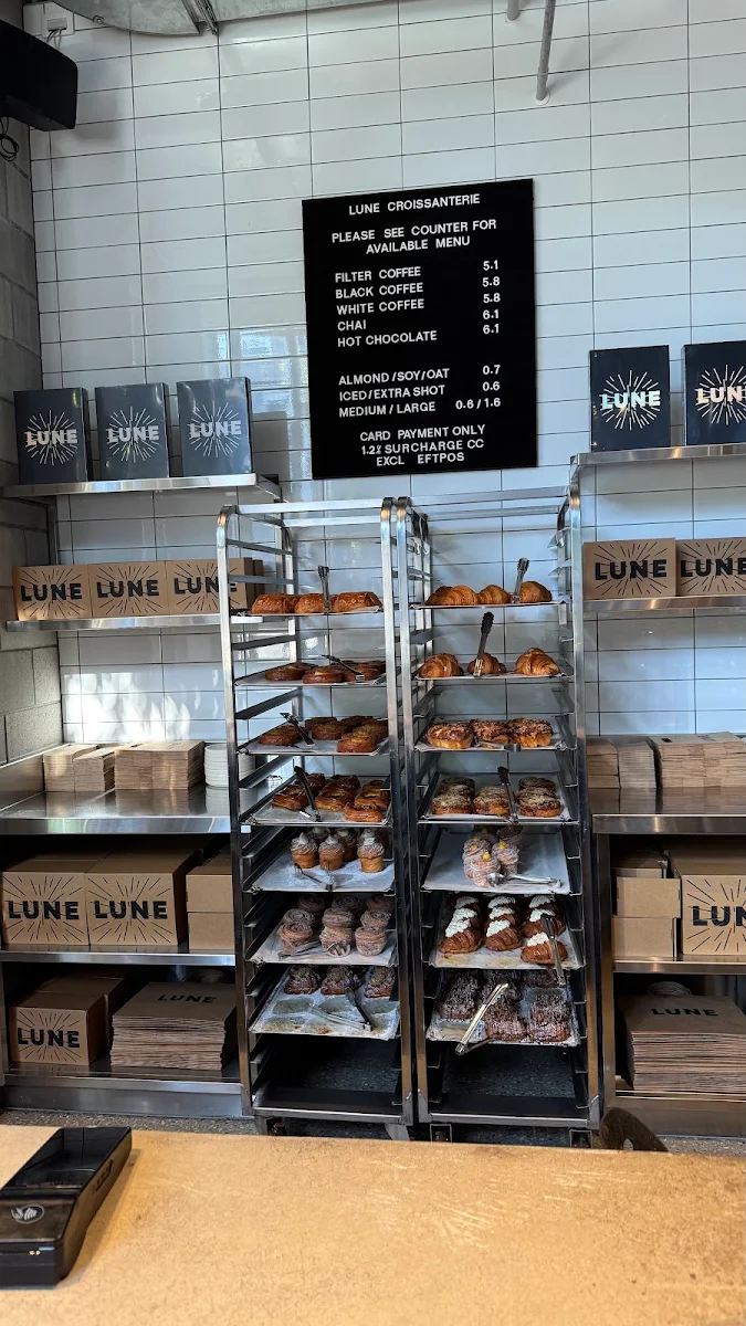 Vibe, Lune Croissanterie South Brisbane