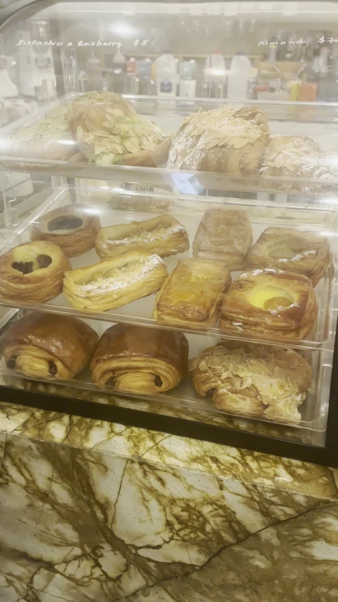 Food & drink, FLOVIE CAFE