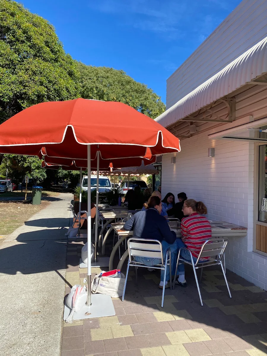 Vibe, Kith Eatery