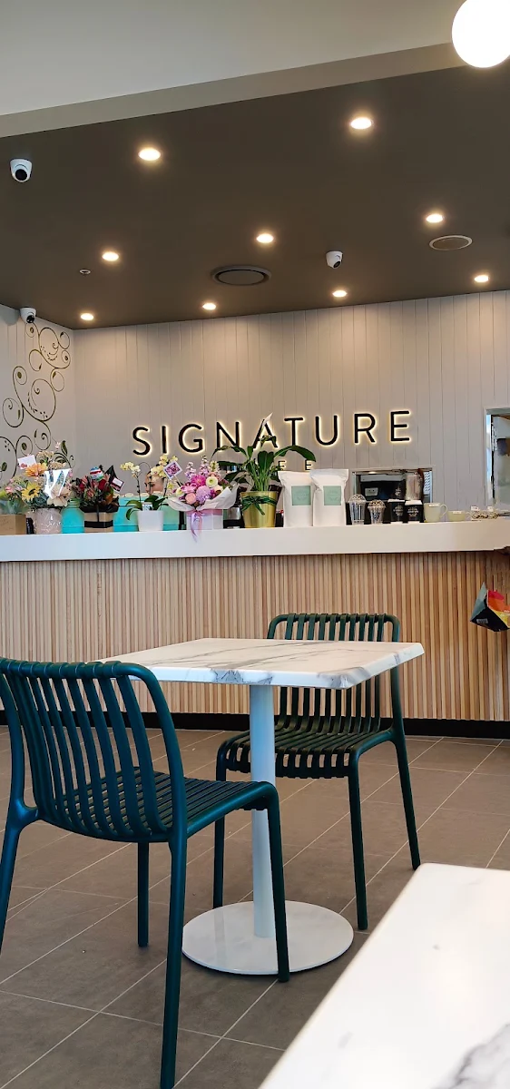 Vibe, Signature Cafe Helensvale