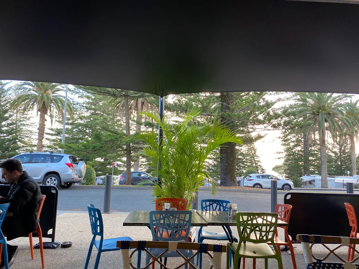 Vibe, Malt & Honey Cafe