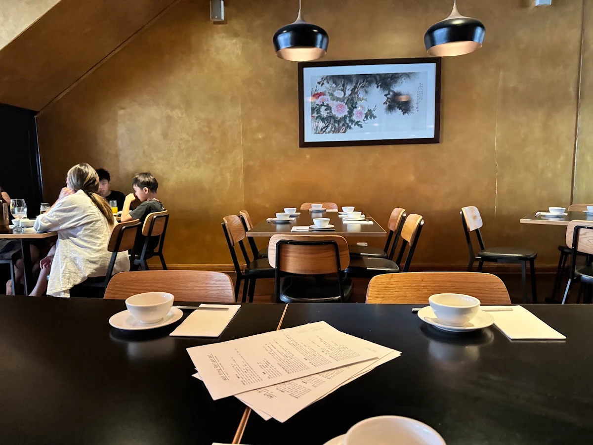 Vibe, Wah Hing Restaurant
