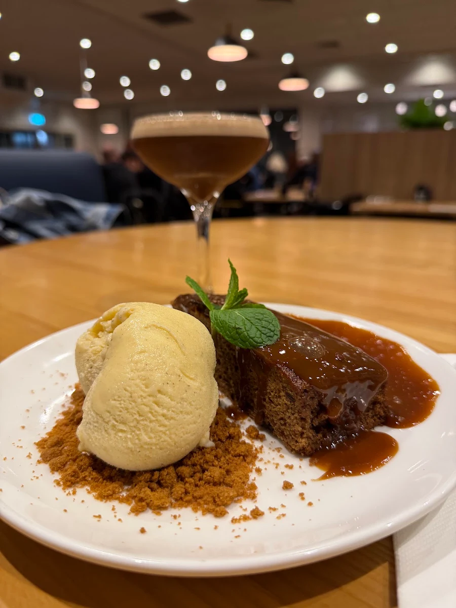 Food & drink, Skyways Hotel