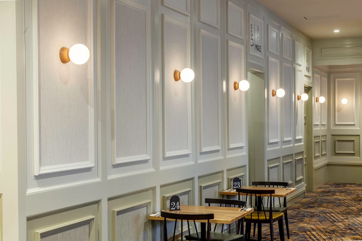 Vibe, Skyways Hotel
