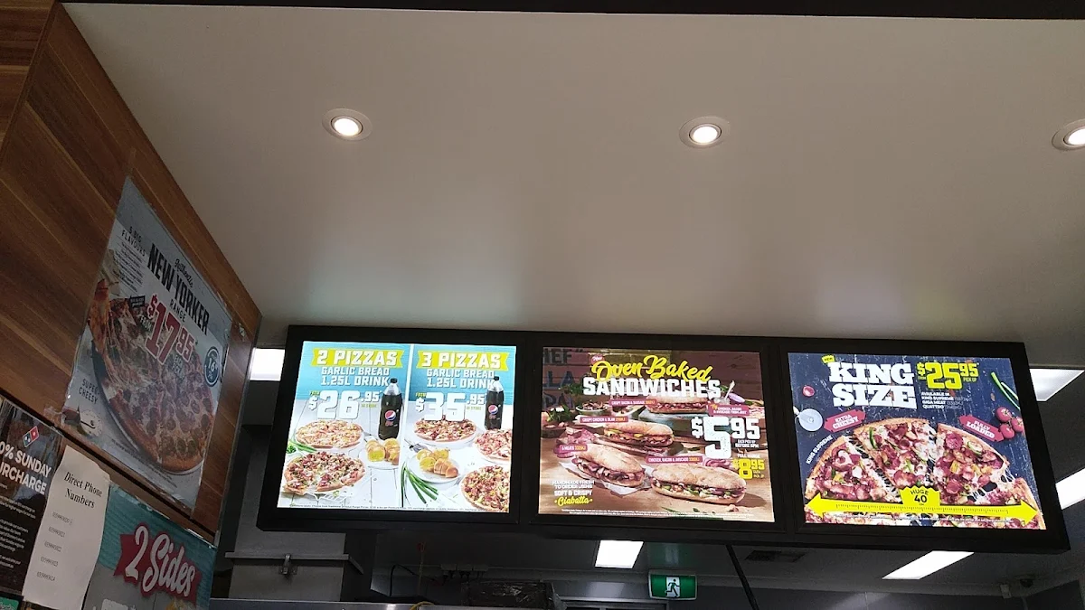 Menu, Domino's Pizza Cranbourne