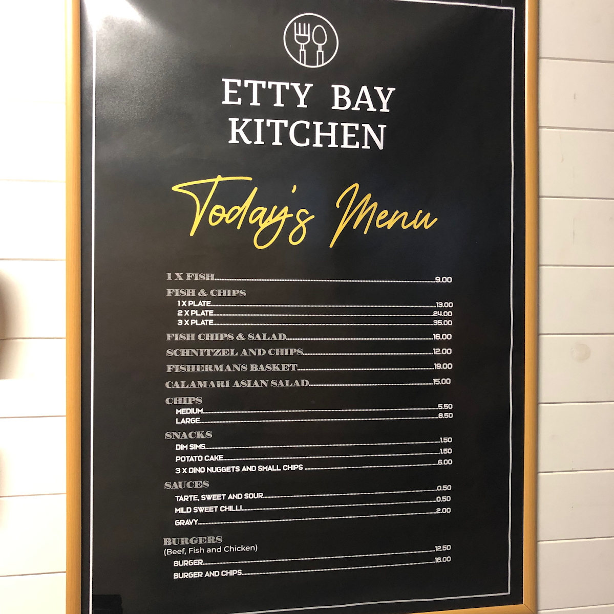 Menu, Etty Bay Kitchen