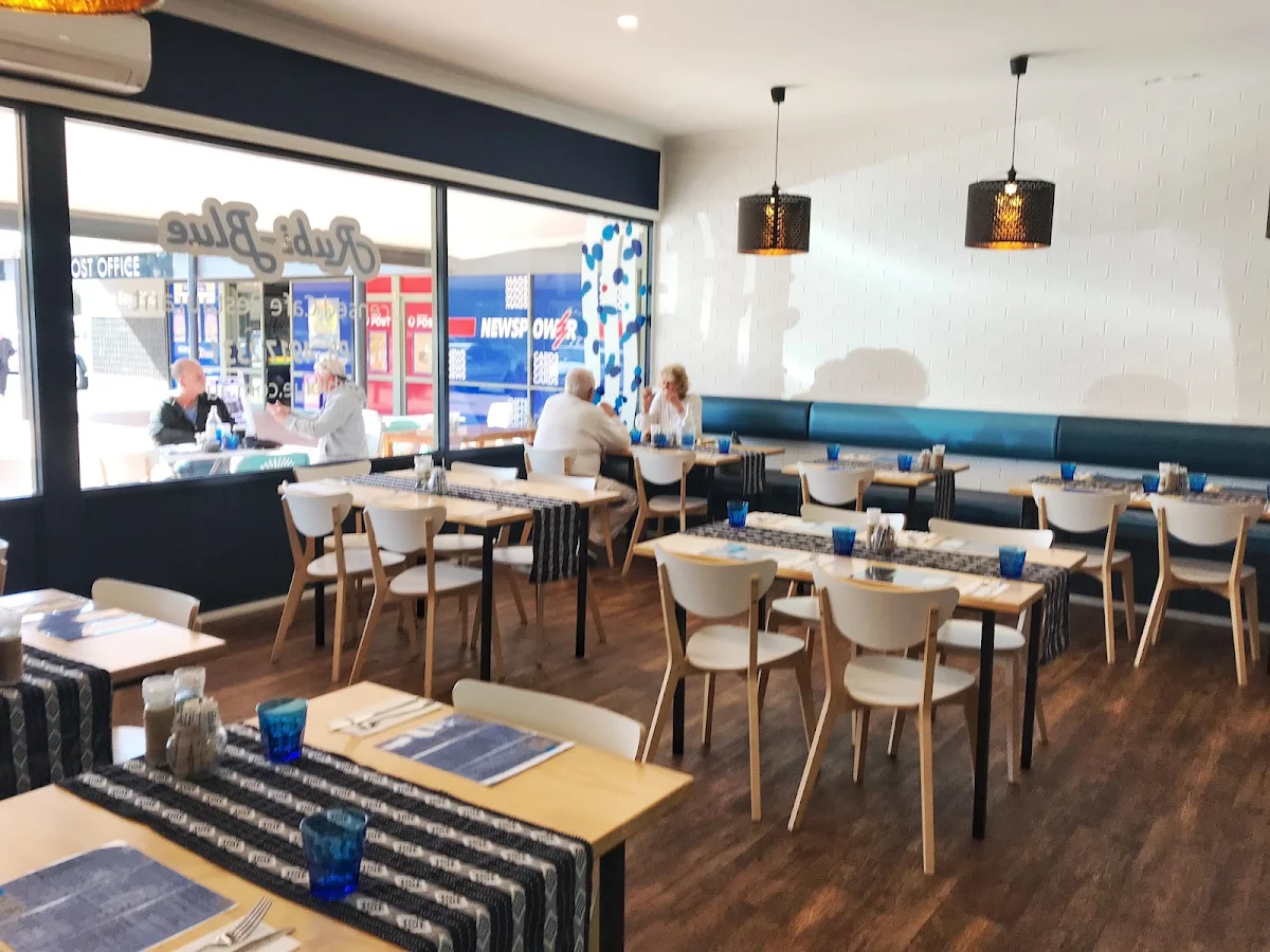 Vibe, Rubi Blue Cafe Anna Bay