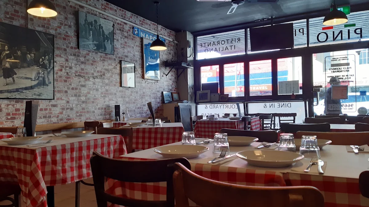 Vibe, Zio Pino Pizzeria