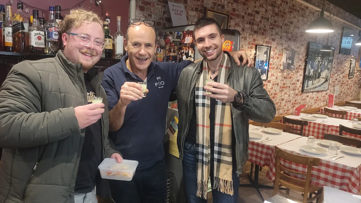 Vibe, Zio Pino Pizzeria