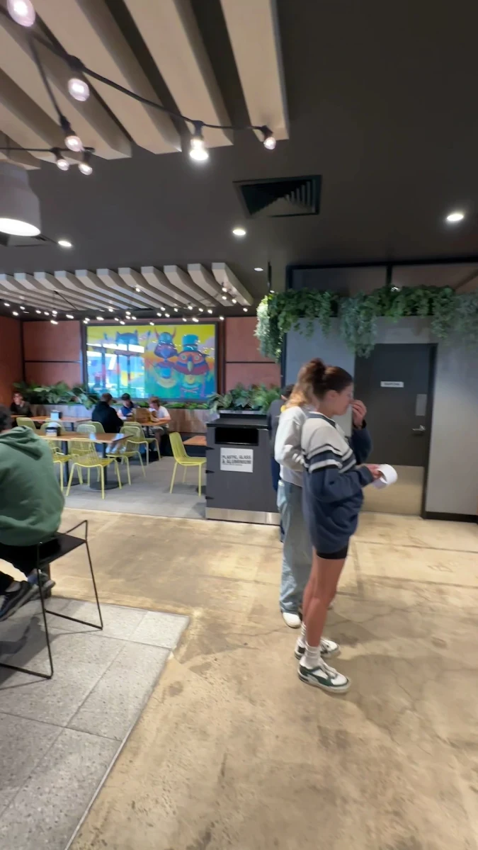 Vibe, Guzman y Gomez - Moorabbin
