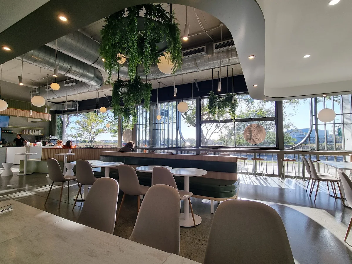 Vibe, Signature Cafe Robina