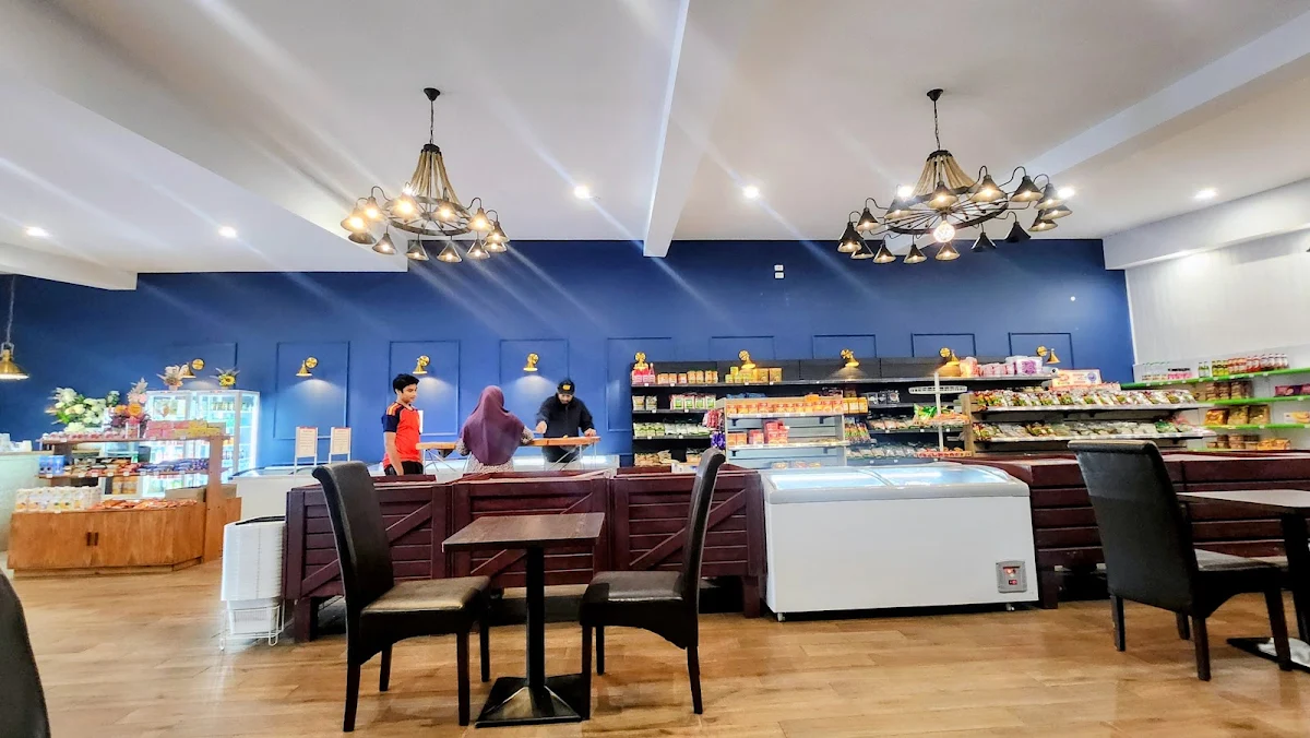 Vibe, Bazaar And Bite