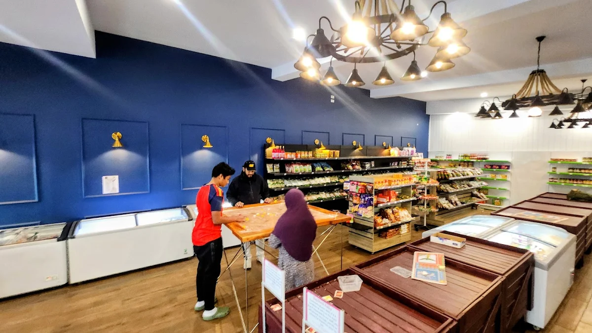 Vibe, Bazaar And Bite