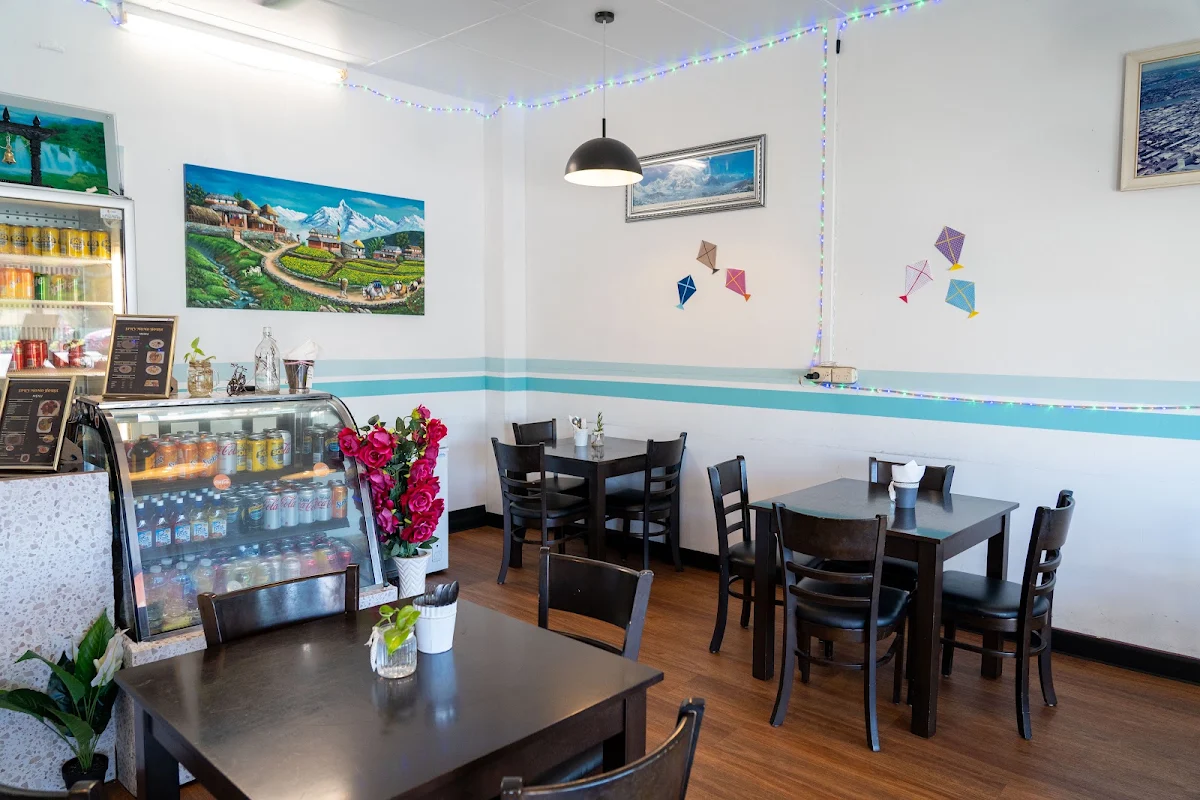 Vibe, Spicy Momo & Bar