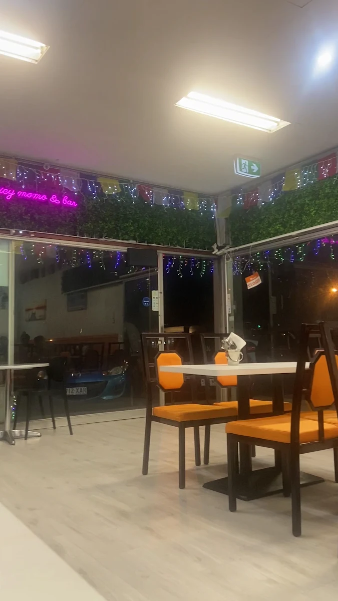 Vibe, Spicy Momo & Bar