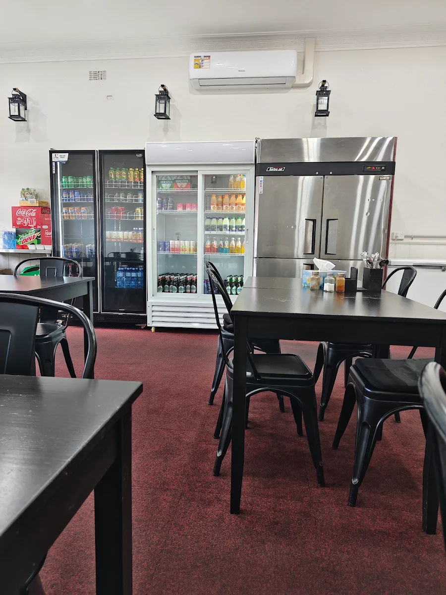 Vibe, Tasty Food House