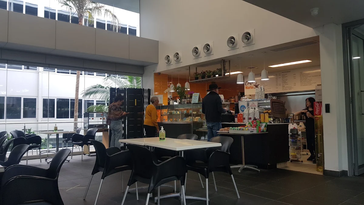 Vibe, Cafe Maria