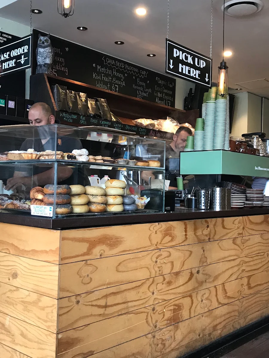 Vibe, Simplicity cafe
