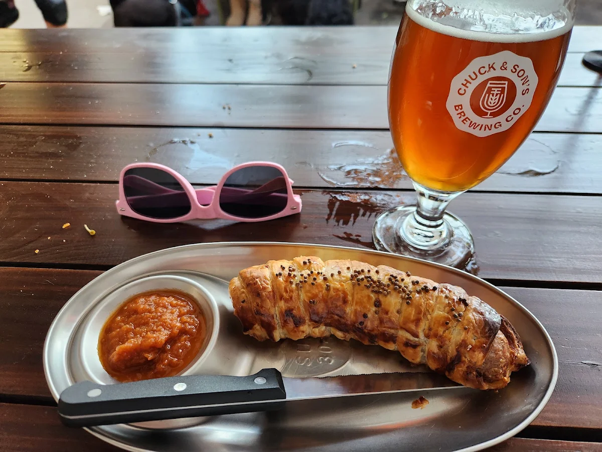 Food & drink, Chuck and Son's Brewing Co.