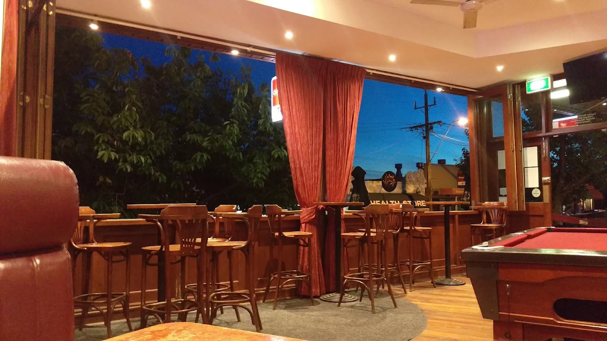 Vibe, Belgrave Hotel