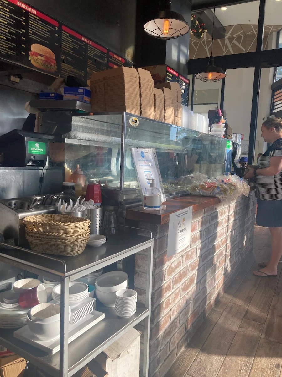 Vibe, The Chicken Run Cranebrook