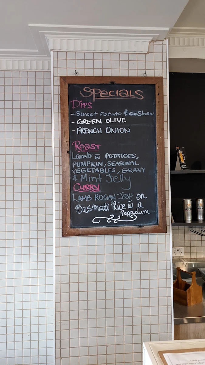 Menu, Broadway Hotel