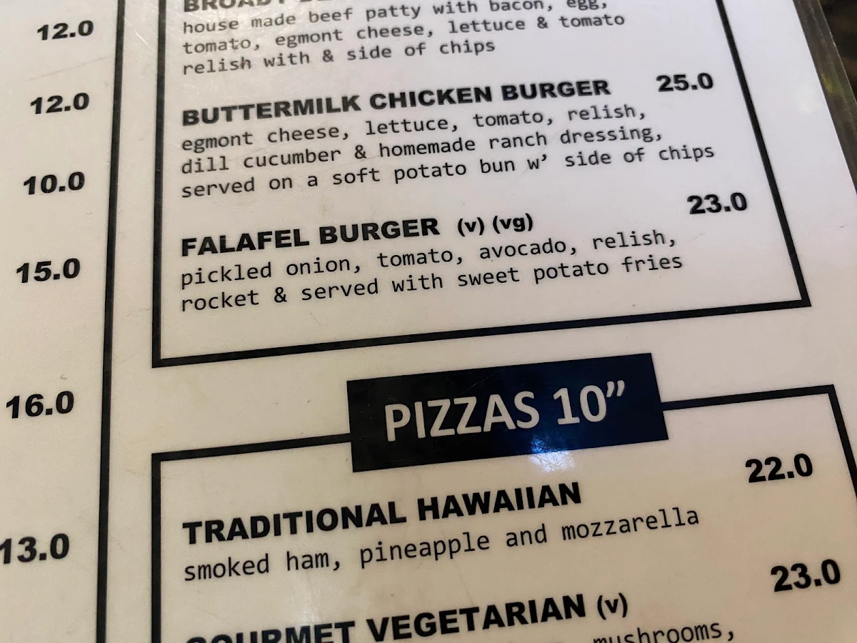 Menu, Broadway Hotel