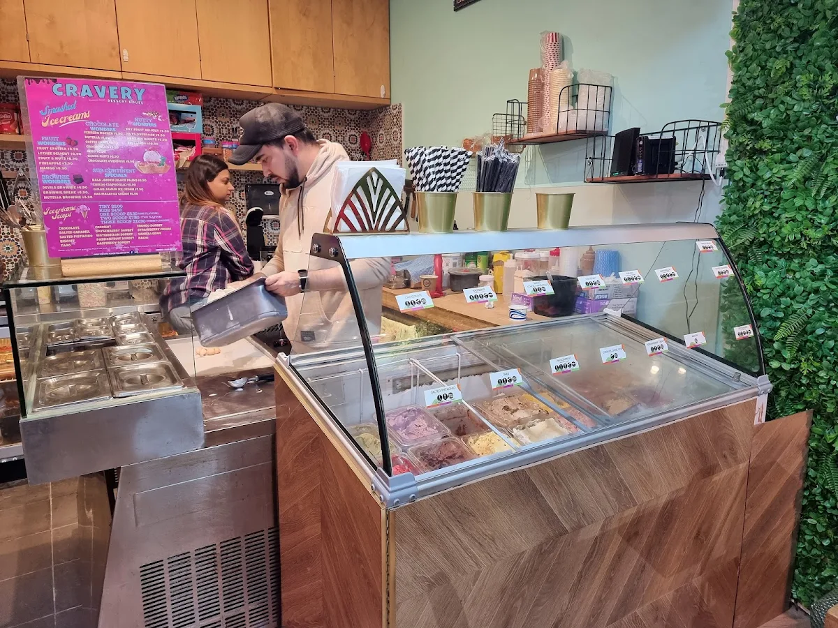 Vibe, Cravery Crepes &Acai, drinks bubble tea shop